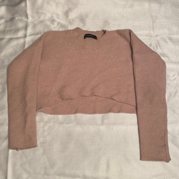 Cropped Sweater - Picture 1 of 7